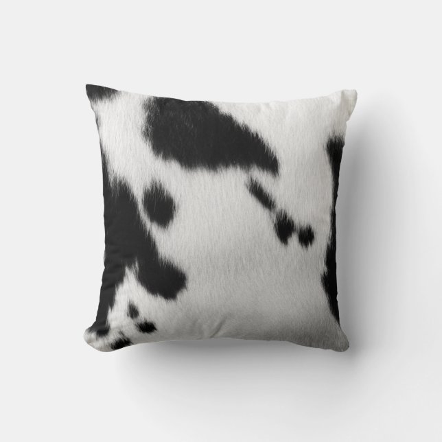 Coussin Peau noire et blanche de vache à Faux (Recto)