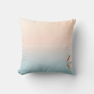 COUSSIN PELICAN BLANC SUR LE CORPS D'EAU