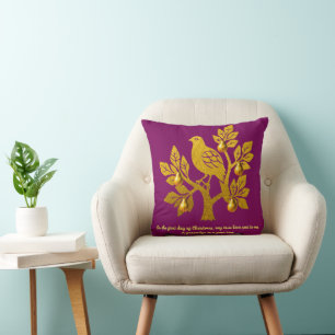 Coussin Perdrix dans un sapin de Noël en Bourgogne doré