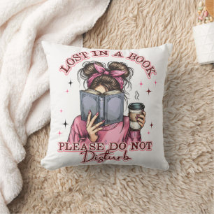 Coussin Perdu dans un livre...