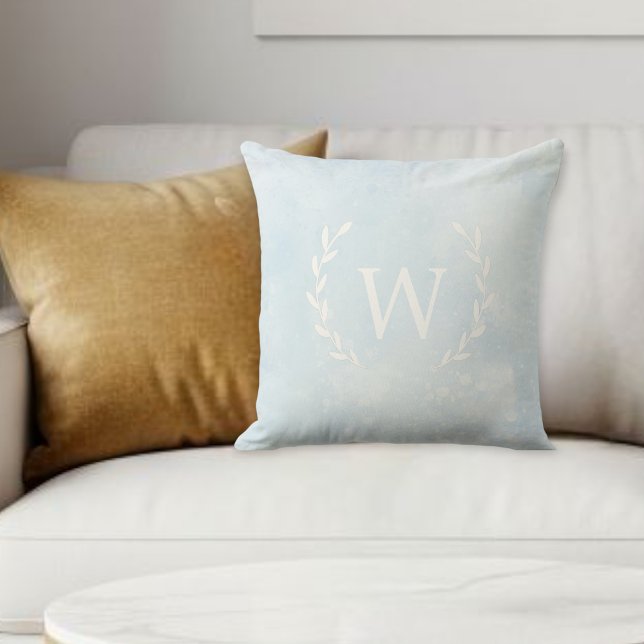 Coussin Personalized Decorative Pillow, White Initial (Créateur téléchargé)