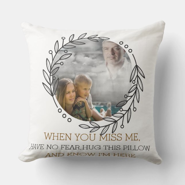 Coussin Personalized Memorial Pillow – Hug This Pillow (Recto)