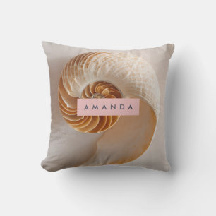 Coussin Personnalisé Élégant Spirale de Coquillages Côtier
