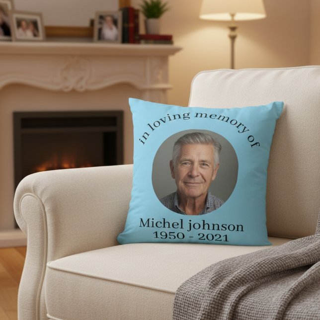 « Coussin personnalisé en mémoire de Michel Johnso (Créateur téléchargé)