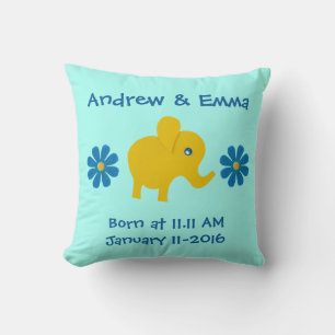 Coussin Personnaliser l'éléphant jaune, fleurs bleues