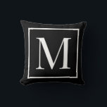 Coussin Personnaliser monogramme noir blanc | Tout arrière<br><div class="desc">Personnaliser monogramme noir blanc de remorquage lettres jetez l'oreiller. Customisez et personnalisez en remplaçant l'initiale comme souhaité. N'importe quelle couleur arrière - plan. Arrière - plan transparent vous pouvez changer la couleur que vous voulez.</div>