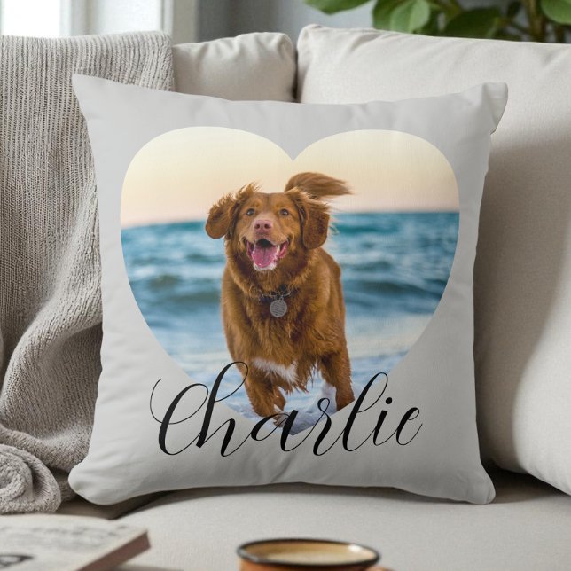 Coussin Pet Photo Script Modern Heart Personalized Dog (Pet Photo Script Modern Heart Personalized Dog Throw Pillow)