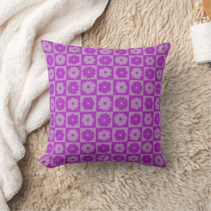 Coussin Pétales dans le silence 01. Motif floral.