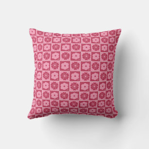 Coussin Pétales dans le silence 02. Motif floral.