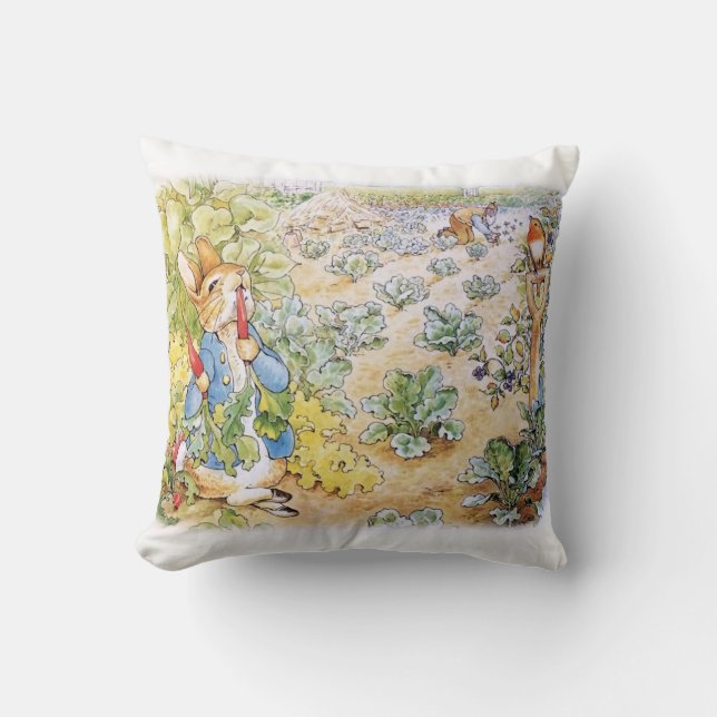Coussin Peter le lapin mange des carottes (Recto)