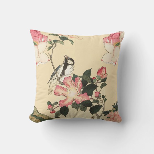 COUSSIN PETIT OISEAU AVEC ROSES PINK ET FLEURS DE LOTUS (Recto)