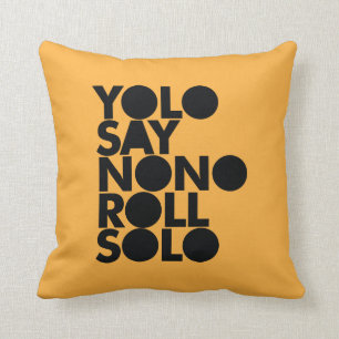 Coussin Petit pain de YOLO en solo rempli