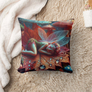 Coussin Petite Fée Fantaisiste Endormie sur une Feuille