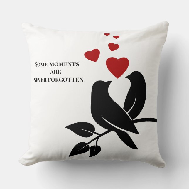Coussin petits oiseaux avec des coeurs (Recto)