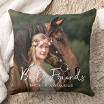 Coussin Photo Cheval Personnalisé Les meilleurs amis éques<br><div class="desc">Célébrez votre meilleur ami avec un coussin de photo-gardien de cheval personnalisé. Chaque cheval mérite son propre coussin photo personnalisé. Magnifique cadeau à toutes les mamans de cheval et équestres! Le coussin est recto-verso, vous pouvez faire des photos différentes de chaque côté. Front est personnalisé avec nom, dos est personnalisé...</div>