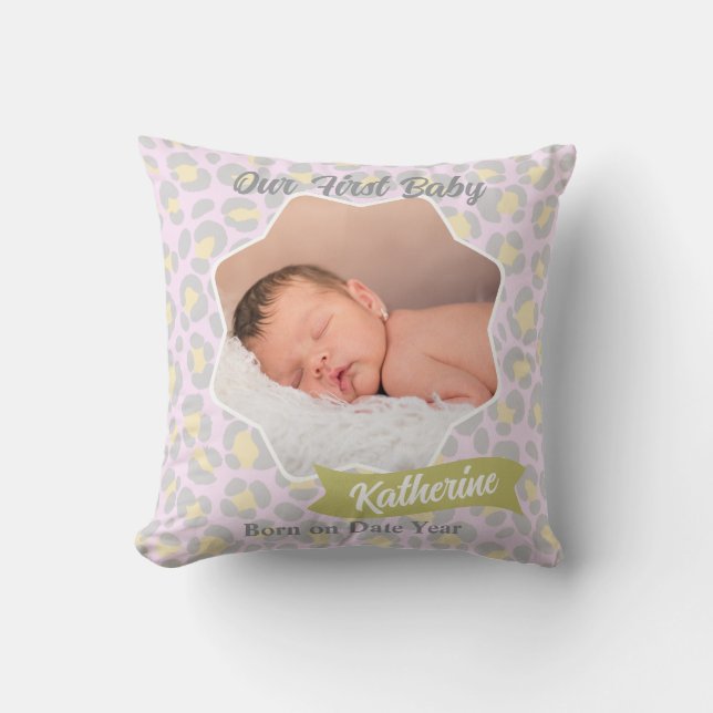 Coussin Photo de bébé gris jaune rose pastel léopard (Recto)