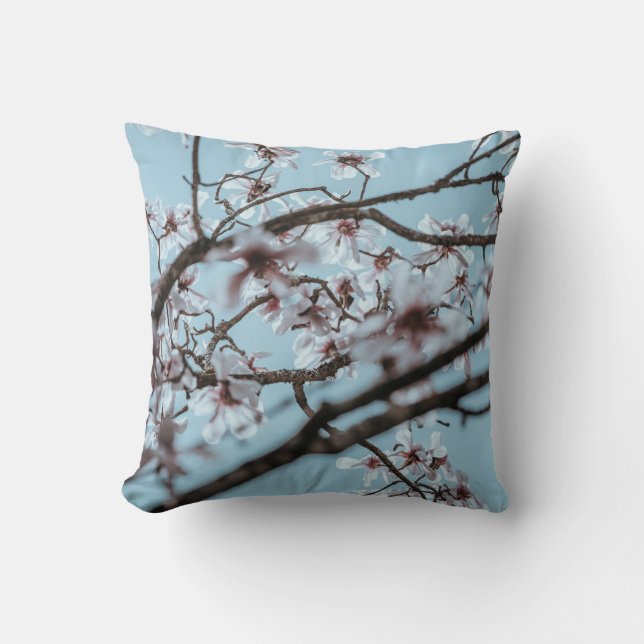 COUSSIN PHOTO DE FLEURS BLANCHES PETALÉES (Recto)