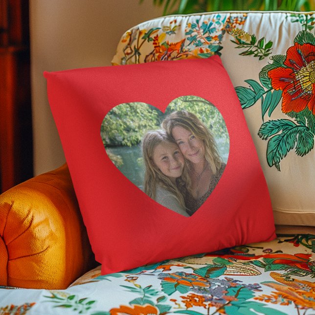 Coussin Photo en forme de cœur Rouge vif (Heart Shape Photo Bright Red Throw Pillow)