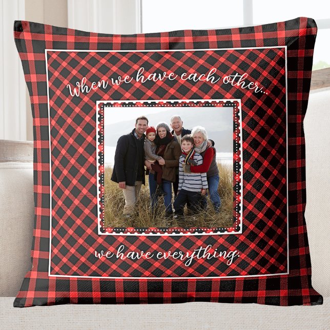 Coussin Photo Famille Red Buffalo Plaid Holiday (Family Photo Red Buffalo Plaid Holiday Throw Pillow
)