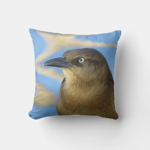 Coussin Photographie de gros plan de merle noir dans la na