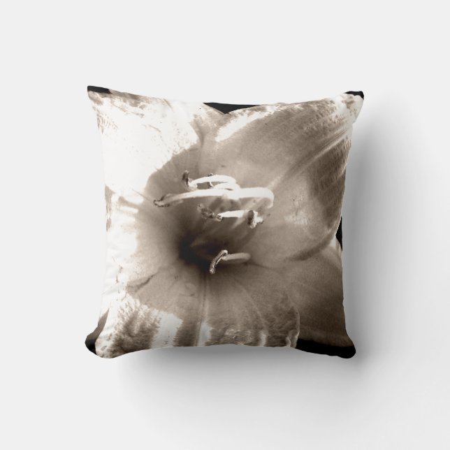 Coussin Photographie noir et blanc Lily (Recto)