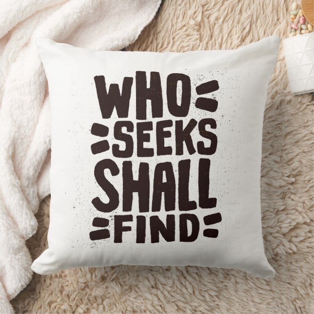 Coussin phrase de mots dessinés à la main Qui cherche trou (Couverture)