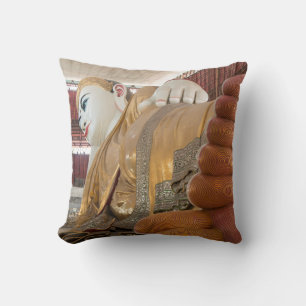 Coussin Pieds de statue de Bouddha