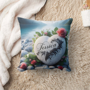 Coussin Pierre du Coeur de Jessica au bord du lac