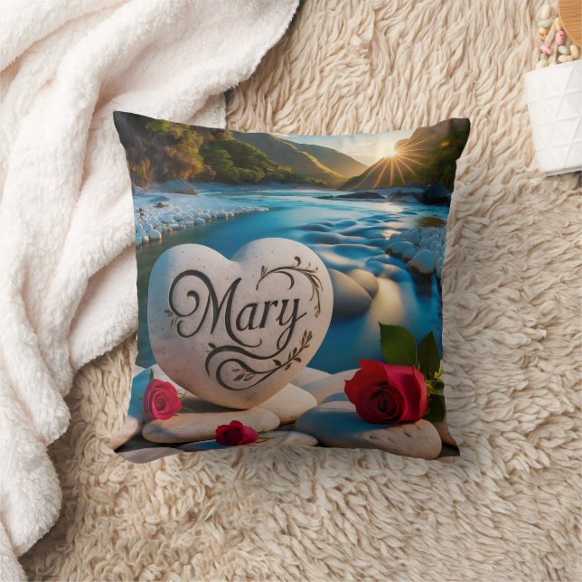 Coussin Pierre du Coeur de Mary au bord de la rivière (Couverture)