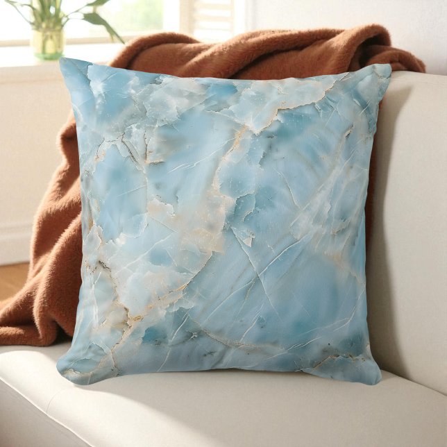 Coussin Pierre précieuse esthétique bleu clair moderne lux (Modern Light Blue Luxurious Aesthetic Gemstone Throw Pillow)