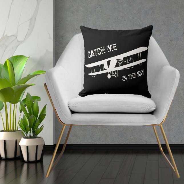 Coussin Pilote pilotant un avion Attrape-moi dans le ciel  (Créateur téléchargé)