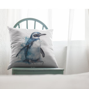 Coussin pingouin dans l'aquarelle bleue