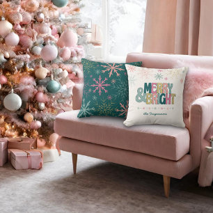 Coussin Pink Green Gold Merry & Bright Snowflakes Nom