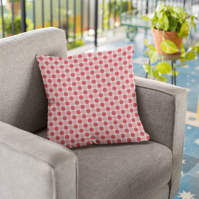 Coussin Pink & Red Dots/Damask Decorative Throw Pillow (Créateur téléchargé)