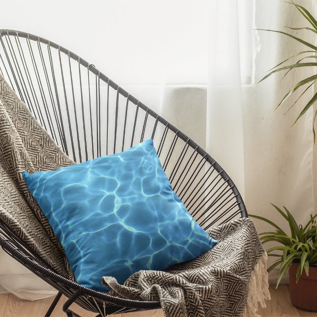 Coussin Piscine Photo Bleu Aqua (Aqua Blue Swimming Pool Photo Throw Pillow)