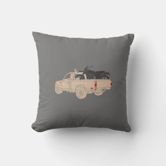 Coussin piste automobile à l'arrière d'un camion ouvert