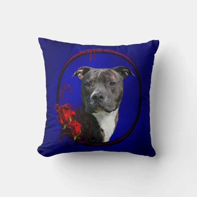Coussin Pitbull Brindle avec des roses (Recto)