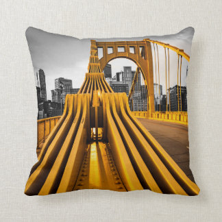 Coussin Pittsburgh Pennsylvania Steel City Skyline Bridge 