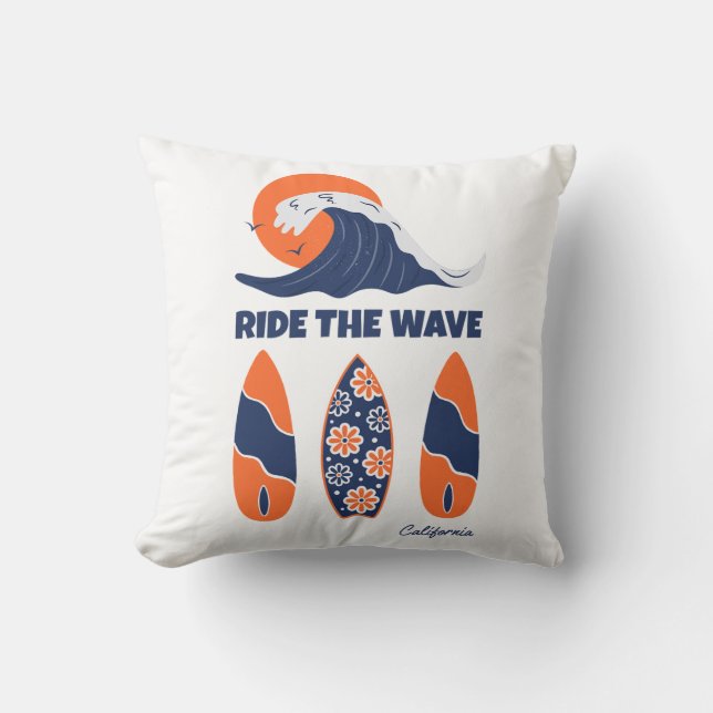 Coussin Planches de surf Ride the Wave Bold Retro Surf Art (Recto)
