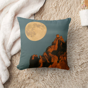 Coussin Pleine Lune Falaises de Basalte Smith Rock State