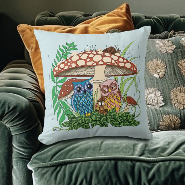 Coussin Pluie de champignons de la famille de la chouette (Créateur téléchargé)