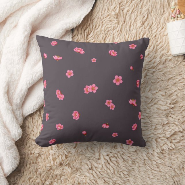 Coussin Plum Charcoal Red Plum Blossom Floral Pattern (Couverture)