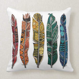 Coussin plumes d'arc-en-ciel de boho