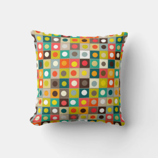 Coussin points en boîte rétro
