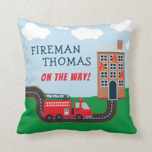Coussin Pompier et Camion d'incendie avec le petit garçon