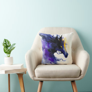 Coussin Portrait abstrait de cheval noir à l'aquarelle