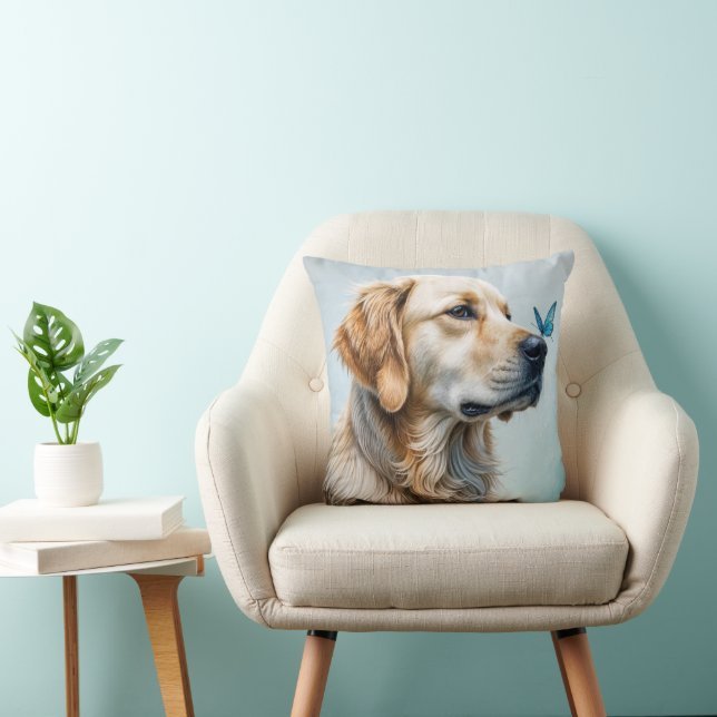 Coussin Portrait Golden Retriever Avec Papillon (Chaise)
