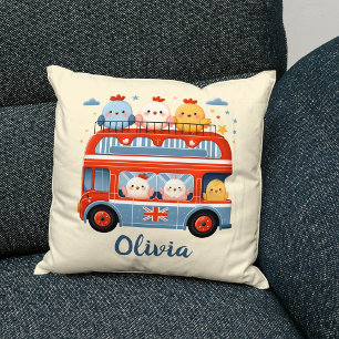 Coussin Poulets et poussins mignons dans un bus londonien
