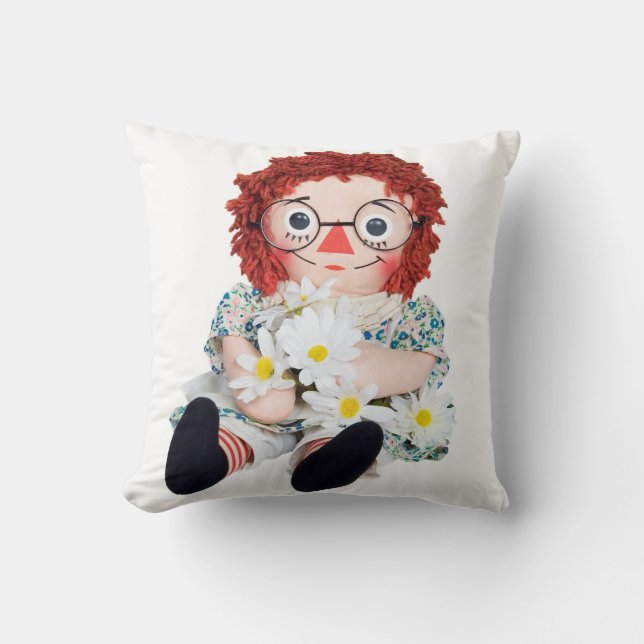 Coussin poupée de chiffon avec bouquet de marguerite (Recto)
