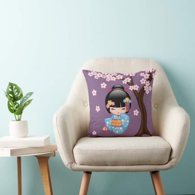 Coussin Poupée Maiko Kokeshi - Blue Kimono Geisha Girl (Chaise)